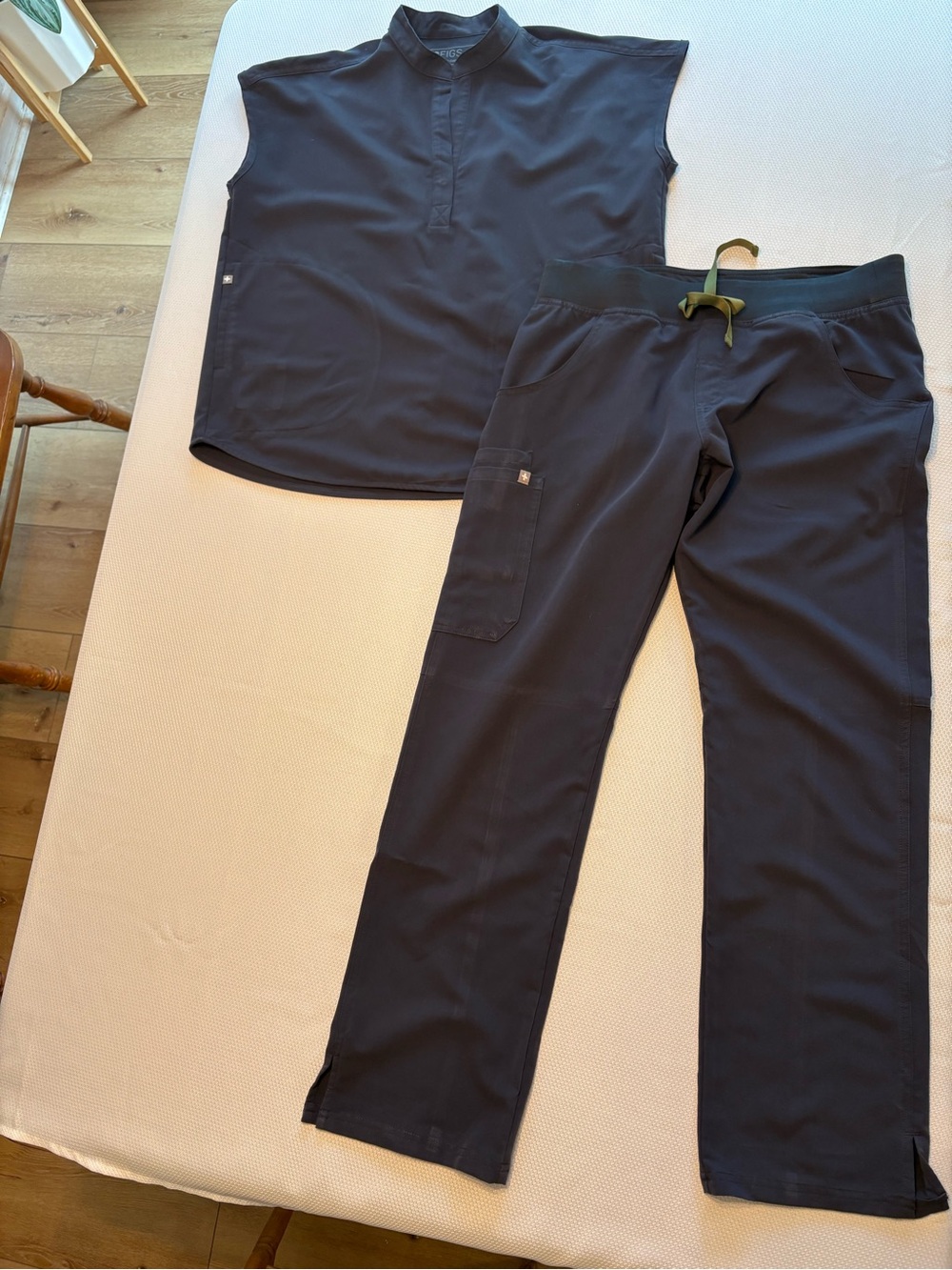 Figs Women's Navy Scrub Set:  Top (small) and Cargo Pants (medium)